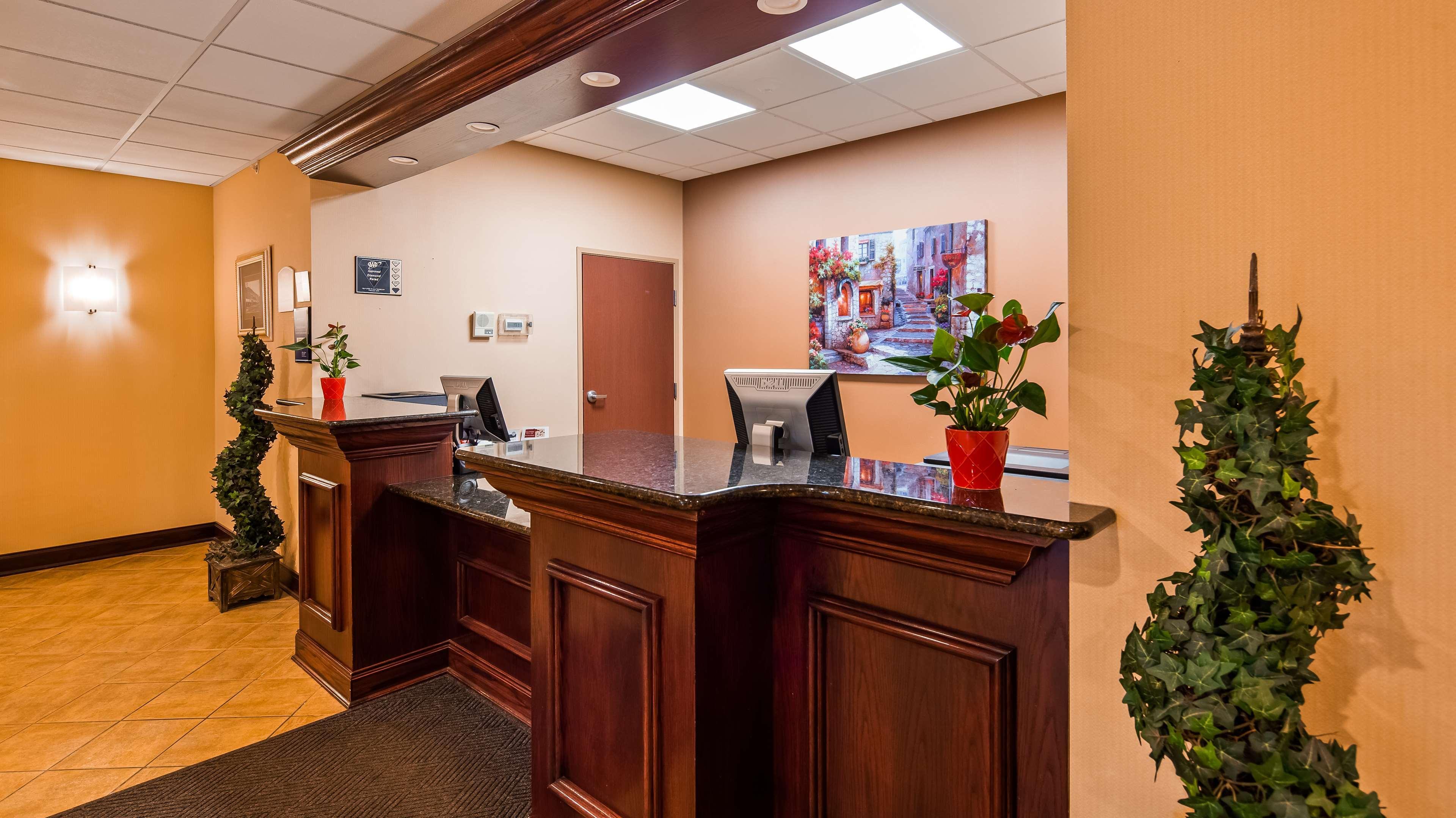 Best Western PLUS Victor Inn&Suites Exterior foto