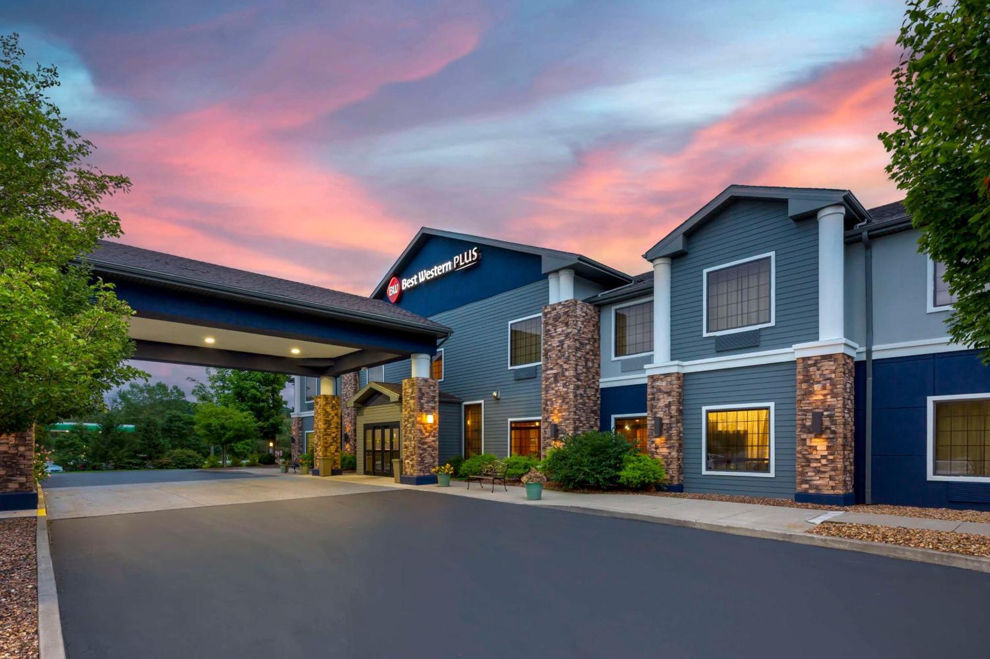 Best Western PLUS Victor Inn&Suites Exterior foto