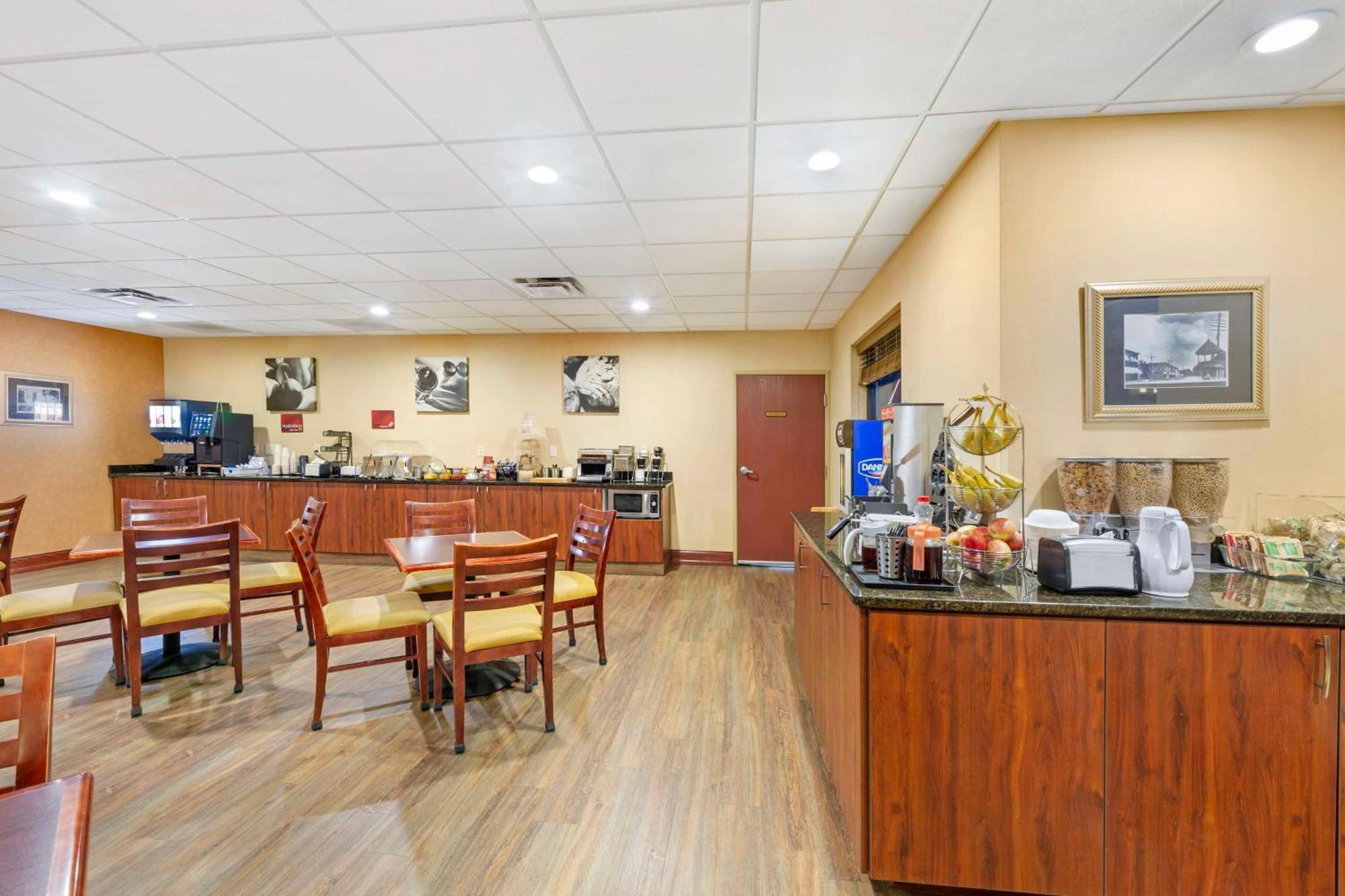 Best Western PLUS Victor Inn&Suites Exterior foto